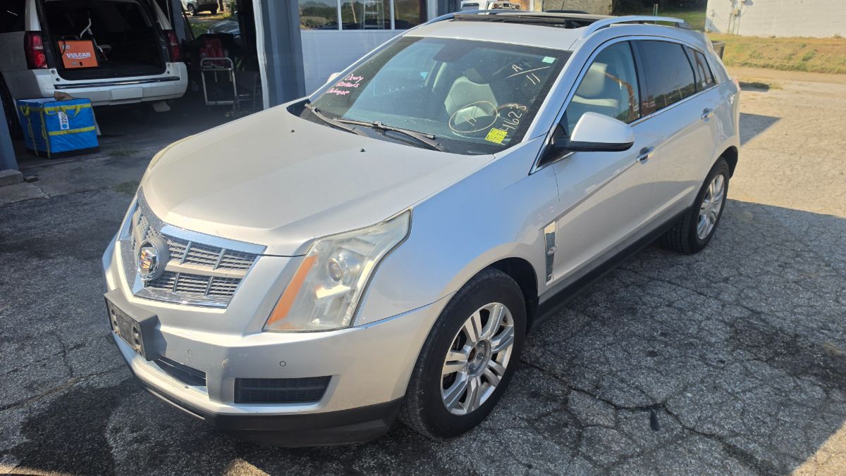 2011 CADILLAC SRX